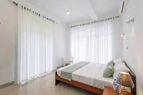 Greenwood Edge Kandy