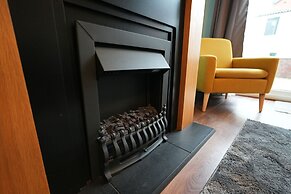 Detached Homestay With Private Rooms