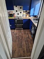 Detached Homestay With Private Rooms