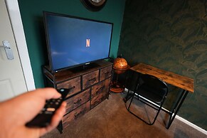 Detached Homestay With Private Rooms