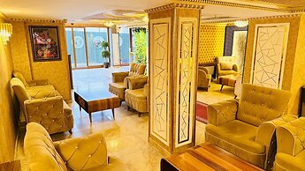 Alklas Hotel