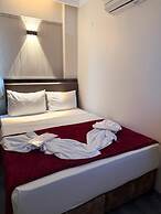 Alklas Hotel