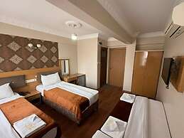 Alklas Hotel