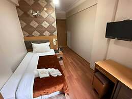 Alklas Hotel