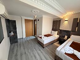 Alklas Hotel