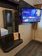 Alklas Hotel