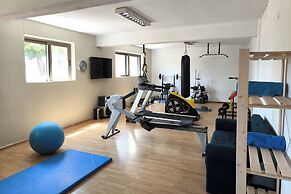 Villa Mirtylla luxury retreat. Pool Gym