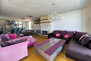 Villa Mirtylla luxury retreat. Pool Gym