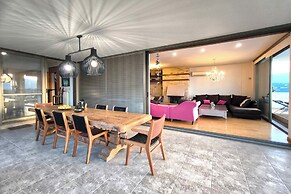 Villa Mirtylla luxury retreat. Pool Gym