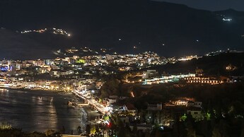 Golden Vista Suites by Explore Andros