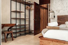 Jungle Resort Suites & Private Pool