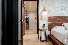 Jungle Resort Suites & Private Pool