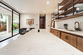 Jungle Resort Suites & Private Pool