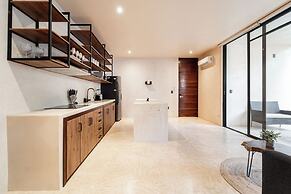 Jungle Resort Suites & Private Pool