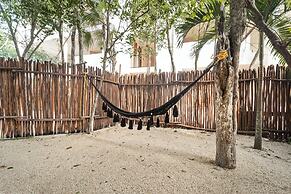 Jungle Resort Suites & Private Pool