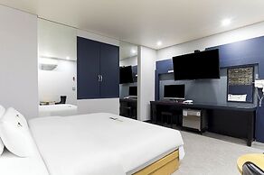 Pyeongtaek Station Gallery Hotel