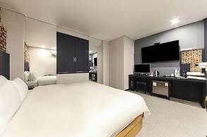 Pyeongtaek Station Gallery Hotel