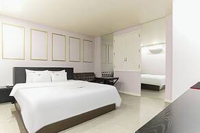 Pyeongtaek Station Gallery Hotel