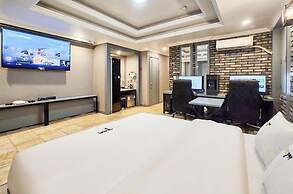 Pyeongtaek Station Gallery Hotel