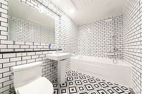 Pyeongtaek Station Gallery Hotel