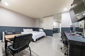 Pyeongtaek Station Gallery Hotel