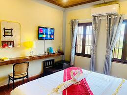 Golden Sun Boutique Hotel