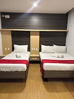 Rudhil's Place Hotel