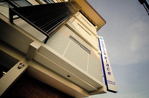 Rudhil's Place Hotel