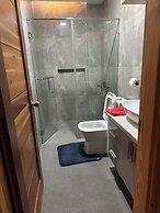 Rudhil's Place Hotel