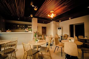 Rudhil's Place Hotel