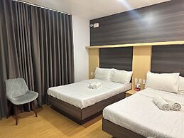 Rudhil's Place Hotel