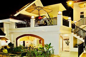 Hidden Oasis Resort