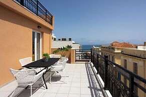 Anemos Deluxe Suites - Ostria