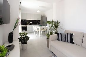 Anemos Deluxe Suites - Ostria