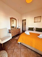 Cosy 3 bed Apartment Albufeira Old Town