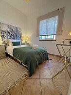 Cosy 3 bed Apartment Albufeira Old Town