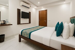Hotel Palm View by JMD Group