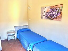 Hotel in Stintino 50 mt from the sea