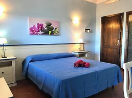 Hotel in Stintino 50 mt from the sea