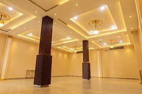 B&B Estrella Hotel And Resort