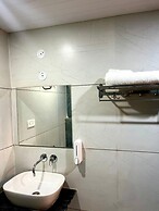 B&B Estrella Hotel And Resort