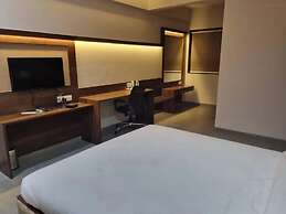Club Azzurro Resort - Nalsarovar