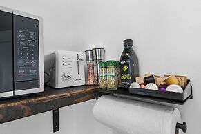 Echo Loft: A Modern Escape