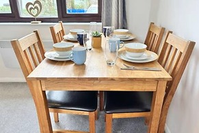 Kenegie- HMH Kenegie View Bright Cheerful 2 bed