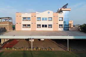 Hotel Ruchi Shree Garden