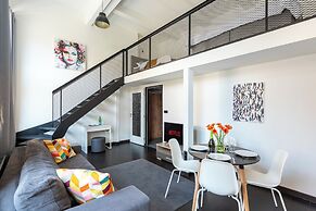 Charming loft-studio apart with parking