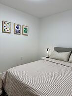 Levida Living - Cozy 2 Bedroom Suite at the Heart of Langley