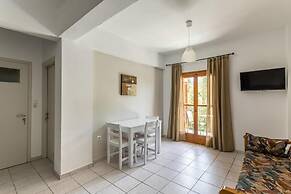 Lefkis apartments & studios