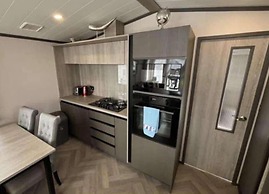 Welcome to Tinks and David Static Caravan