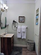 Dalley's Cozy Apartments